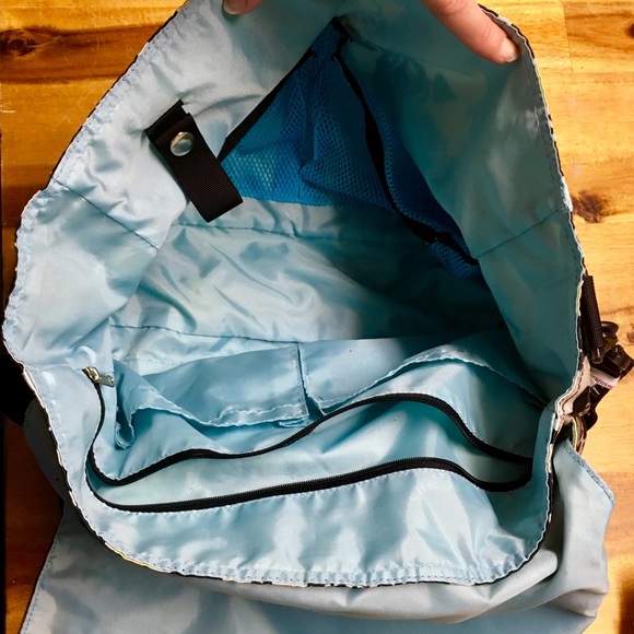 Amy Michelle Diaper Bag w Changing Mat - Picture 6 of 8